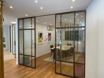 Loja para Arrendamento em Campolide