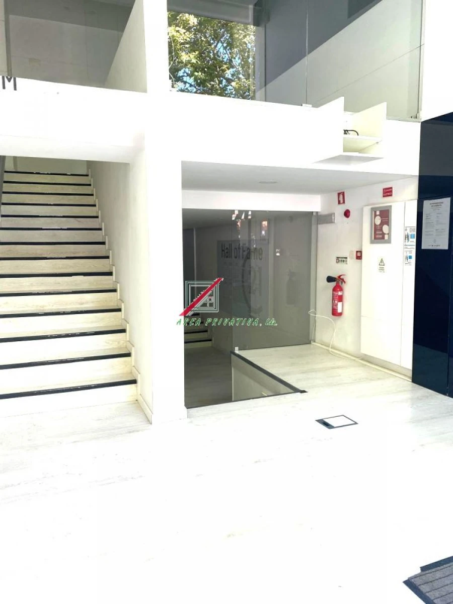 Loja para Arrendamento em Cascais e Estoril Foto 4