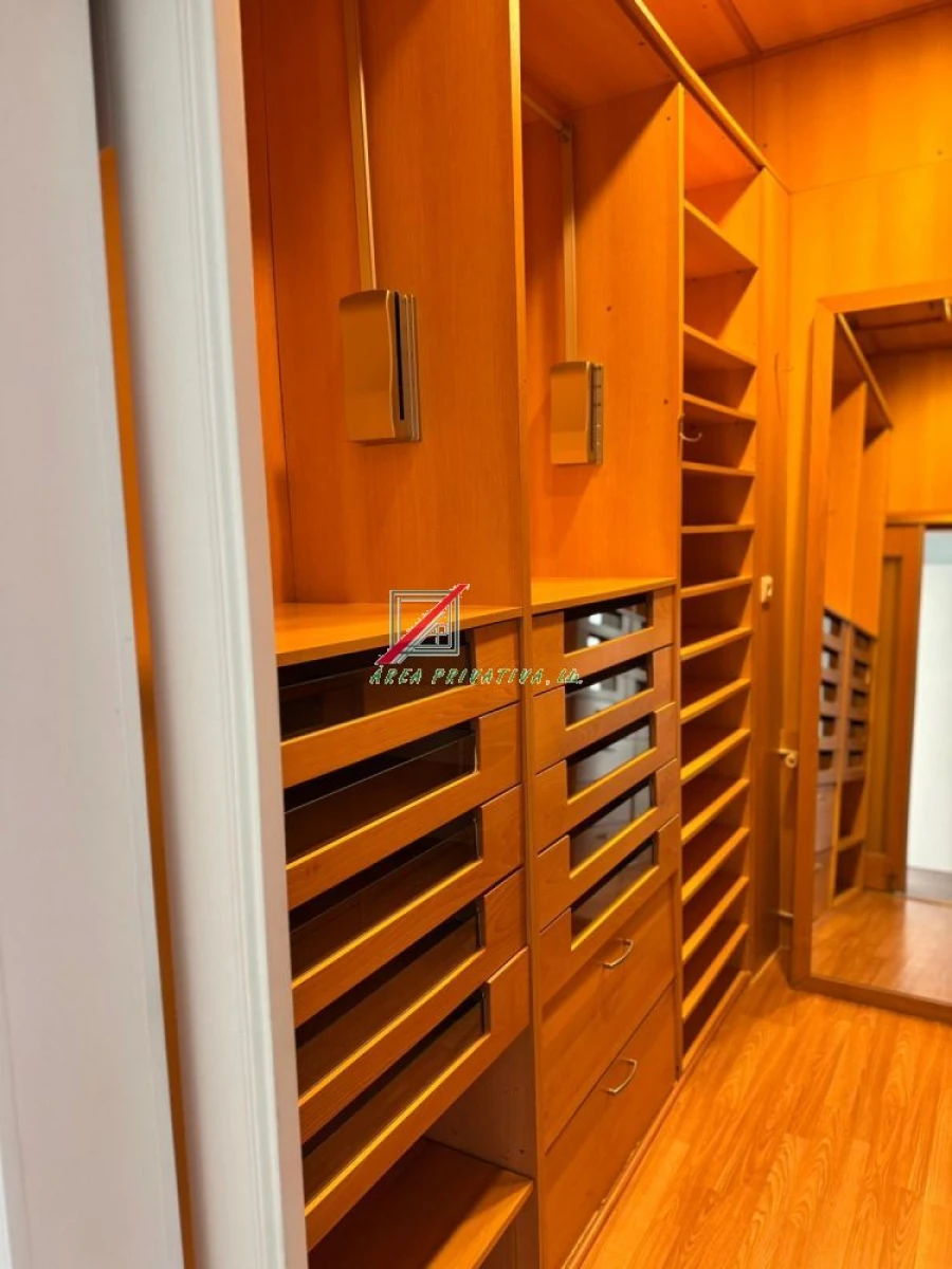 Moradia T5 para Venda em Cascais e Estoril Foto 67