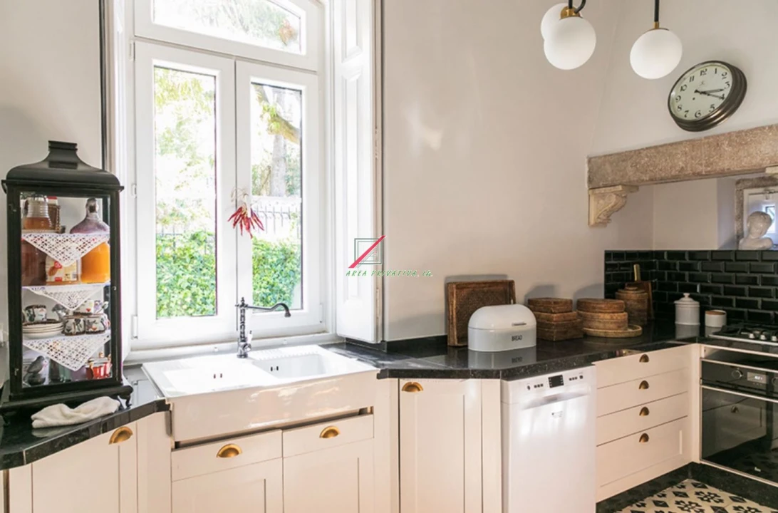 Moradia T4 para Venda em Santa Maria e São Miguel, São Martinho, São Pedro Penaferrim Foto 16