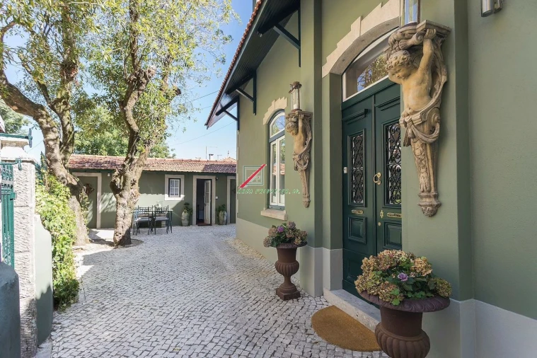 Moradia T4 para Venda em Santa Maria e São Miguel, São Martinho, São Pedro Penaferrim Foto 34