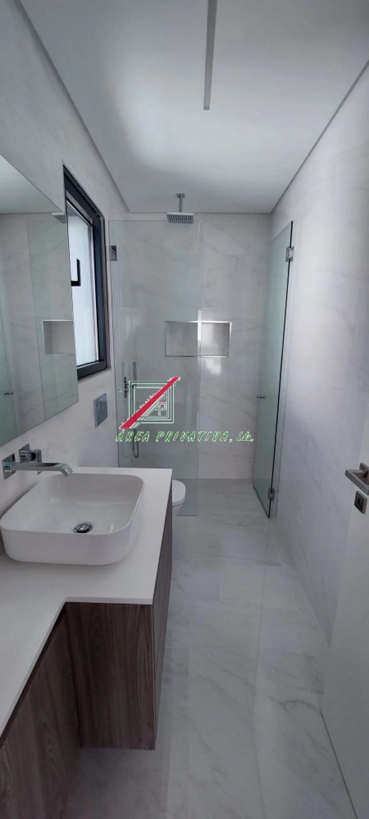 Moradia T4 para Venda em Alcabideche Foto 34