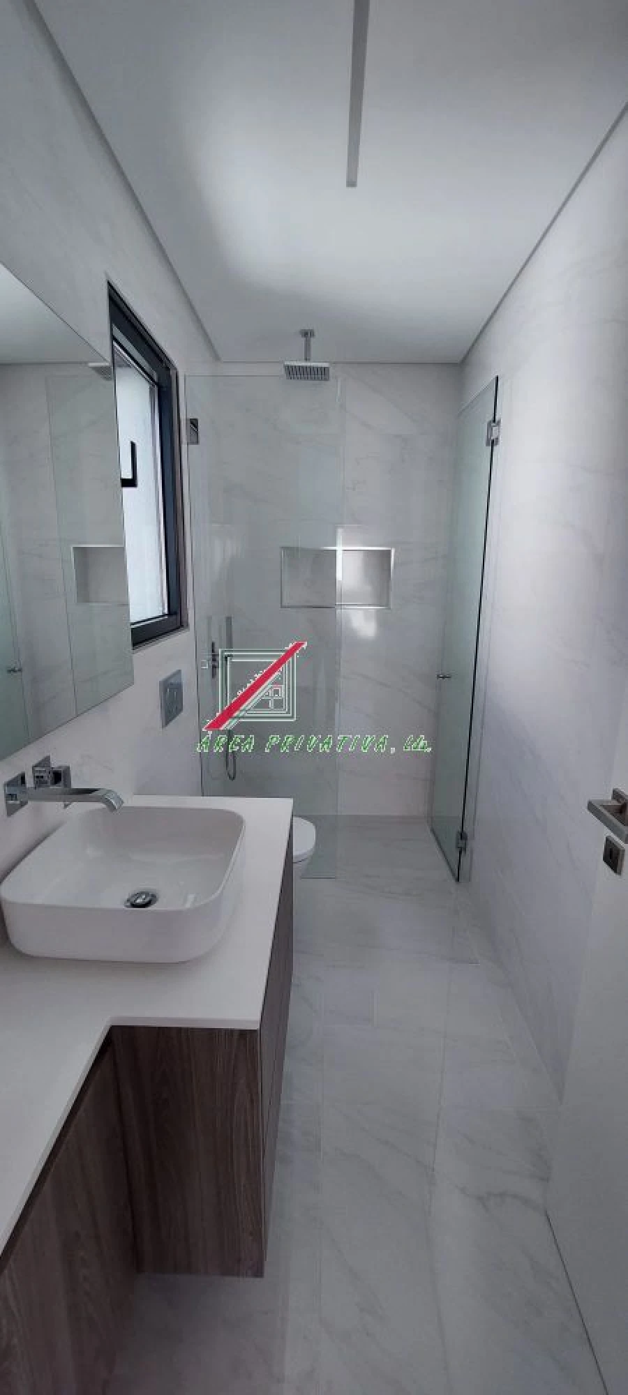 Moradia T4 para Venda em Alcabideche Foto 34