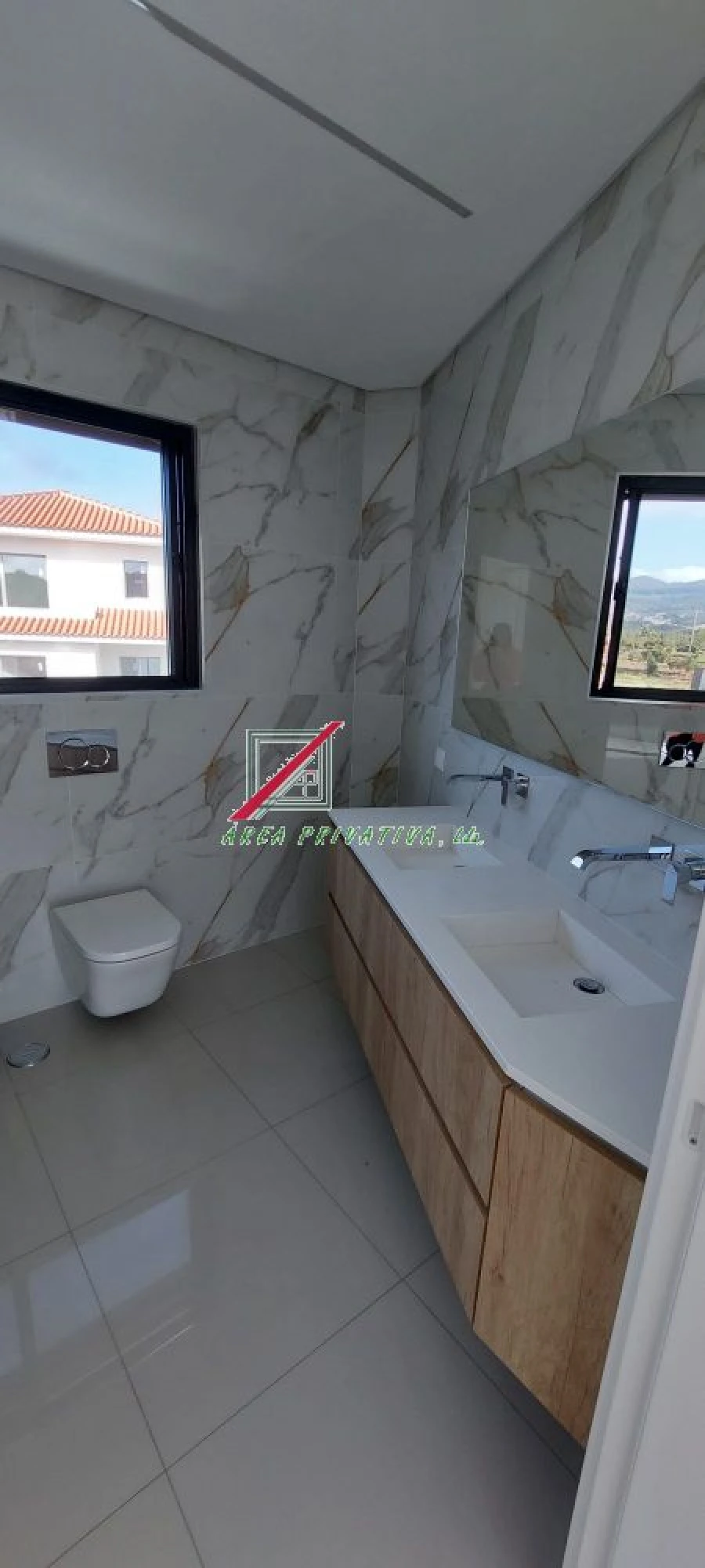 Moradia T4 para Venda em Alcabideche Foto 20