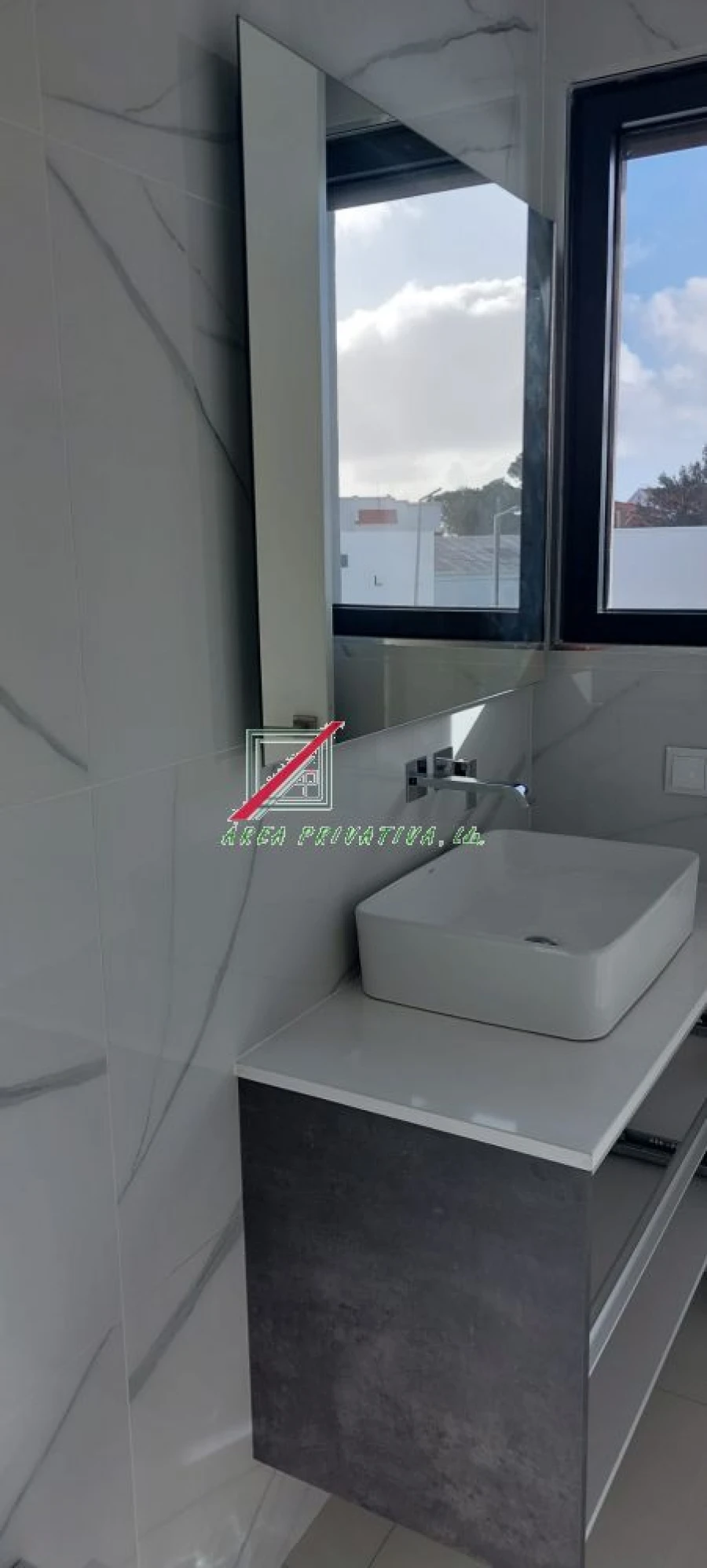 Moradia T4 para Venda em Alcabideche Foto 22