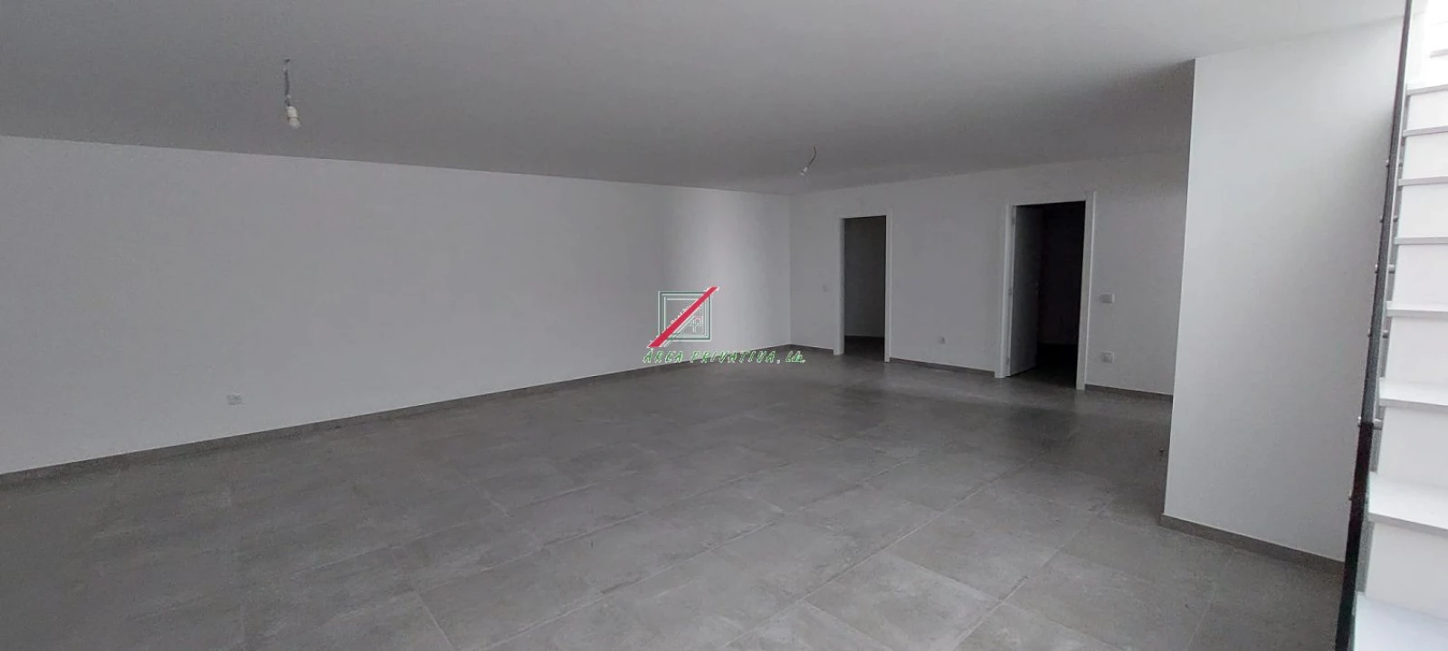 Moradia T4 para Venda em Alcabideche Foto 33