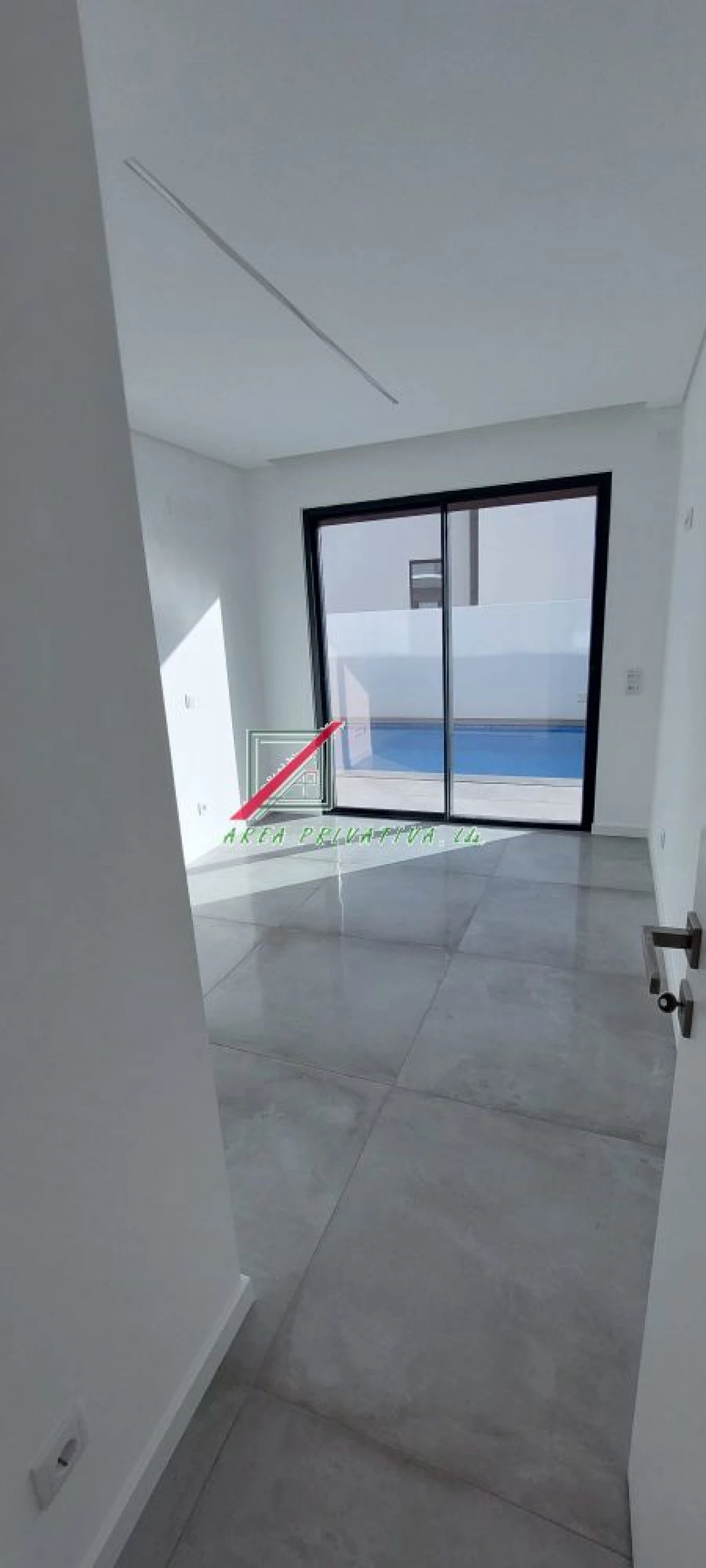 Moradia T4 para Venda em Alcabideche Foto 40