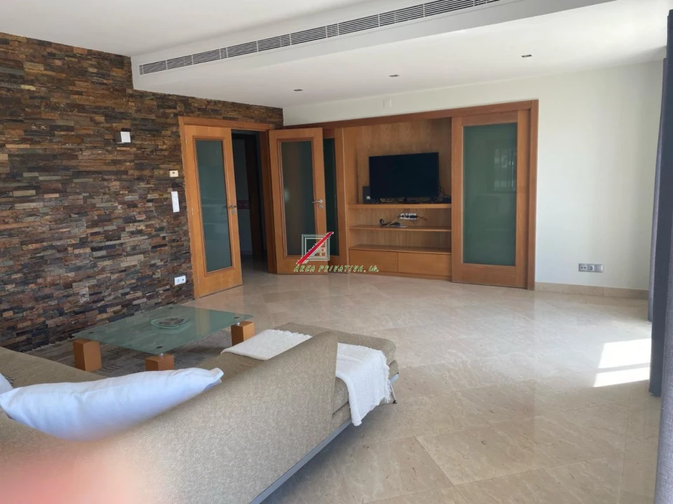 Apartamento T4 para Venda em Cascais e Estoril Foto 22