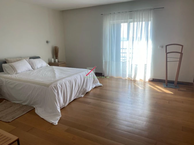Apartamento T4 para Venda em Cascais e Estoril Foto 27