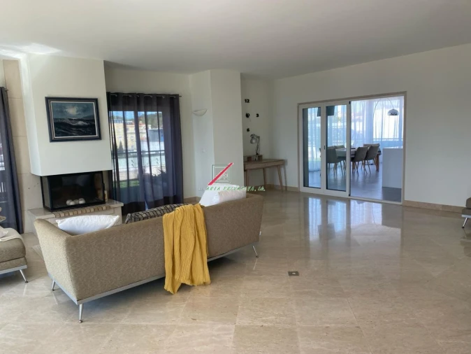 Apartamento T4 para Venda em Cascais e Estoril Foto 5