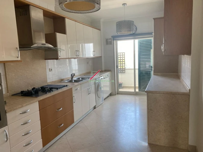 Apartamento T4 para Venda em Cascais e Estoril Foto 9