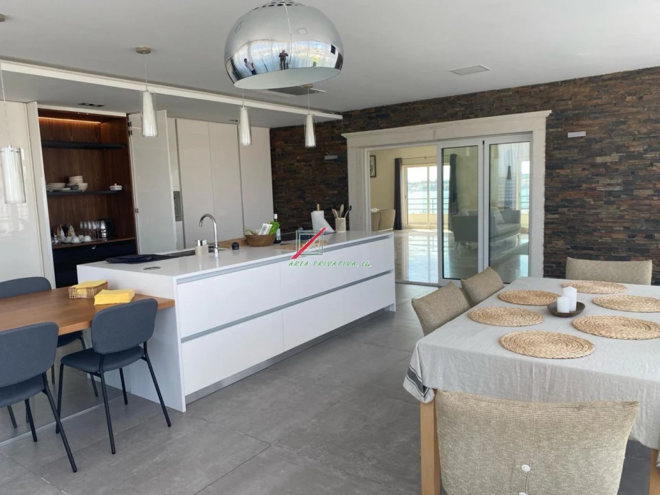 Apartamento T4 para Venda em Cascais e Estoril Foto 8