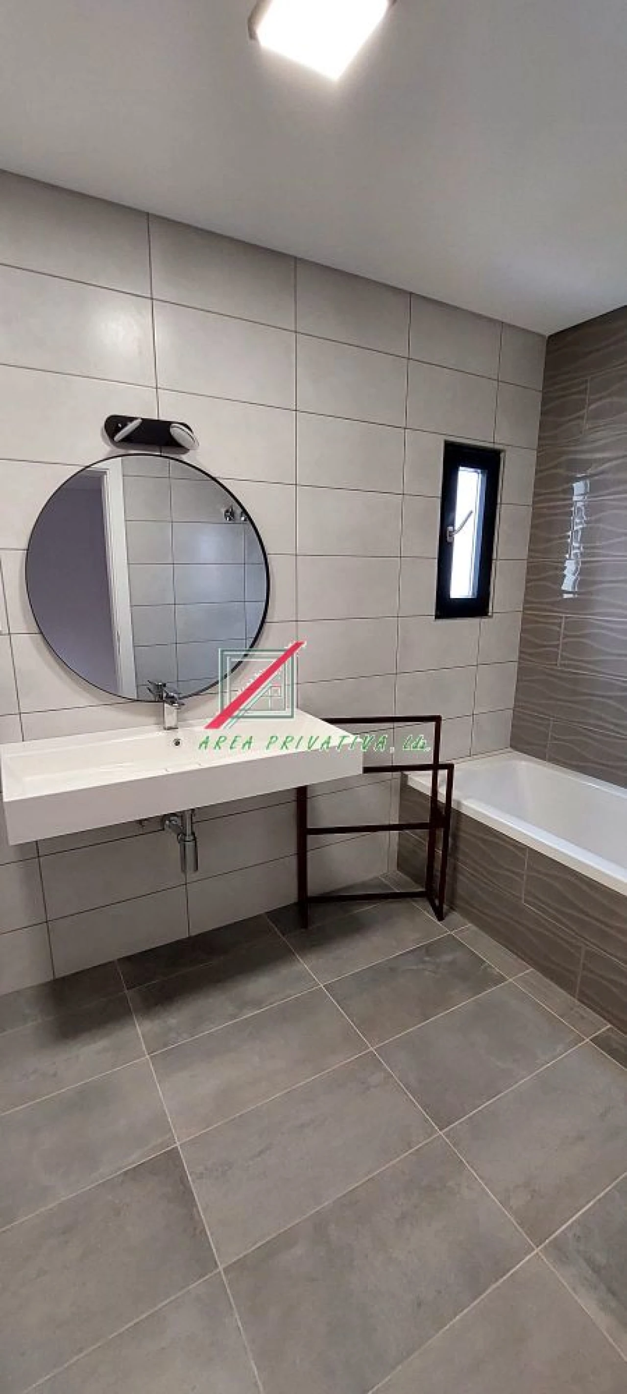 Moradia T3 para Venda em Alcabideche Foto 33