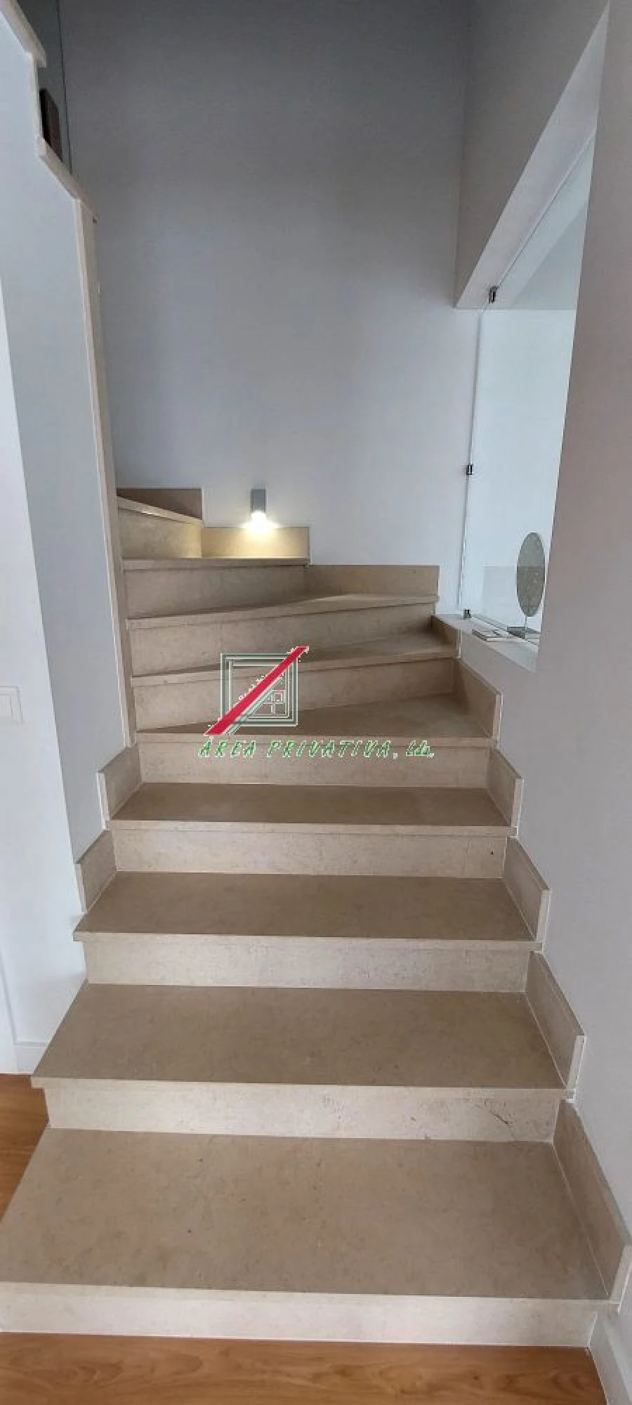 Moradia T3 para Venda em Alcabideche Foto 32