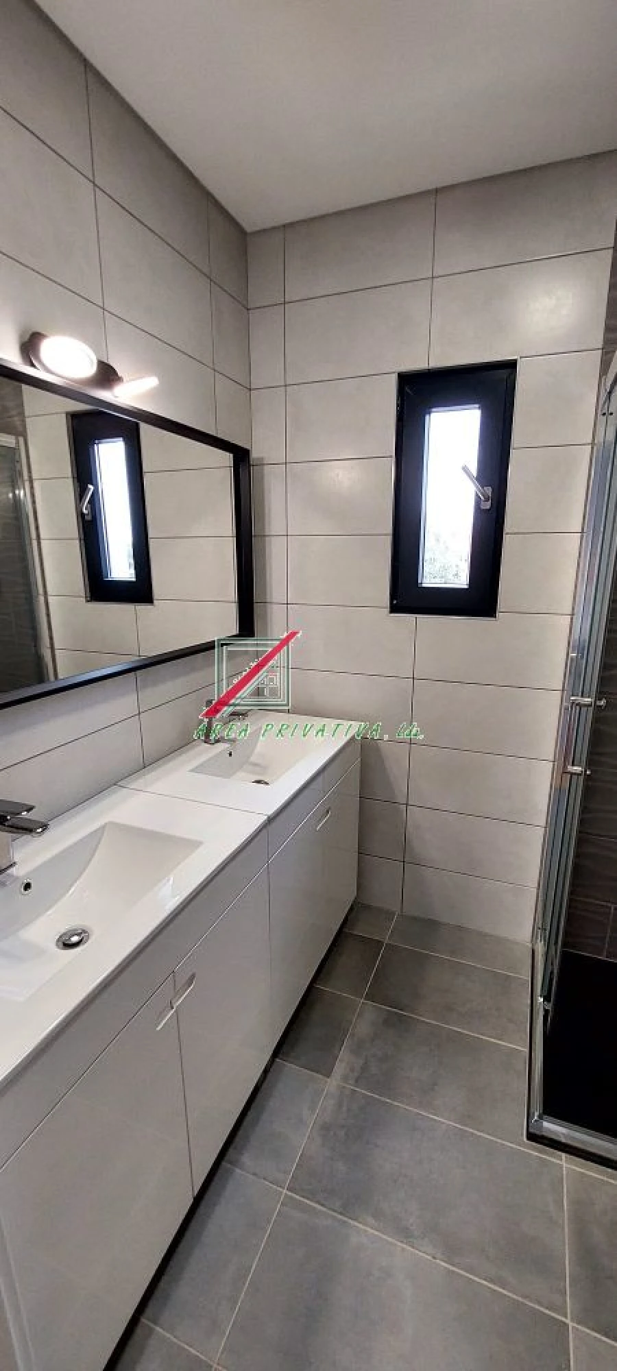 Moradia T3 para Venda em Alcabideche Foto 37