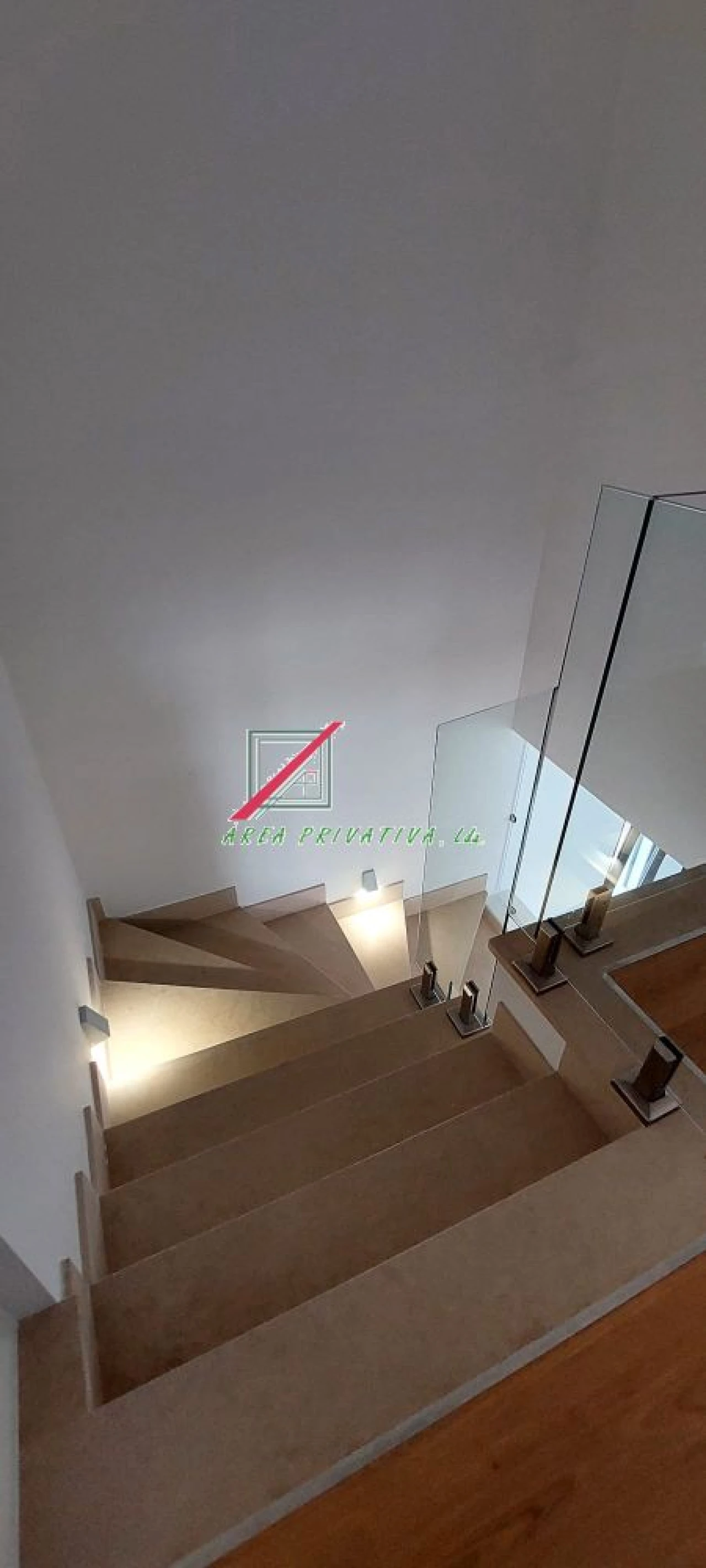 Moradia T3 para Venda em Alcabideche Foto 34