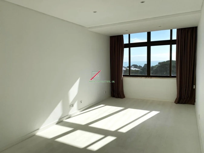 Apartamento T4 para Venda em Cascais e Estoril Foto 24