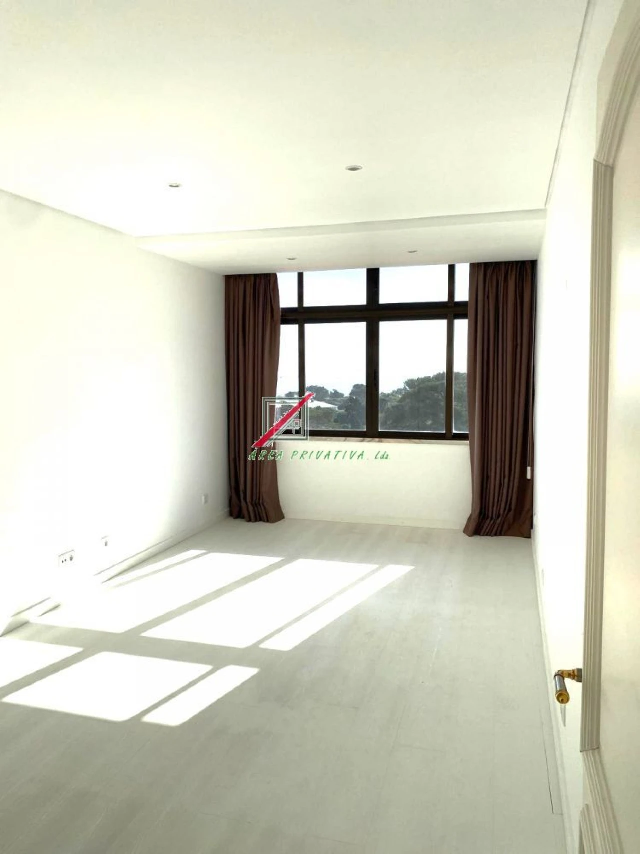 Apartamento T4 para Venda em Cascais e Estoril Foto 26