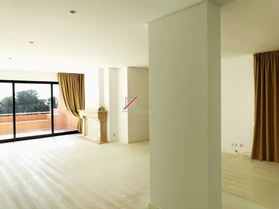 Apartamento T4 para Venda em Cascais e Estoril Foto 27