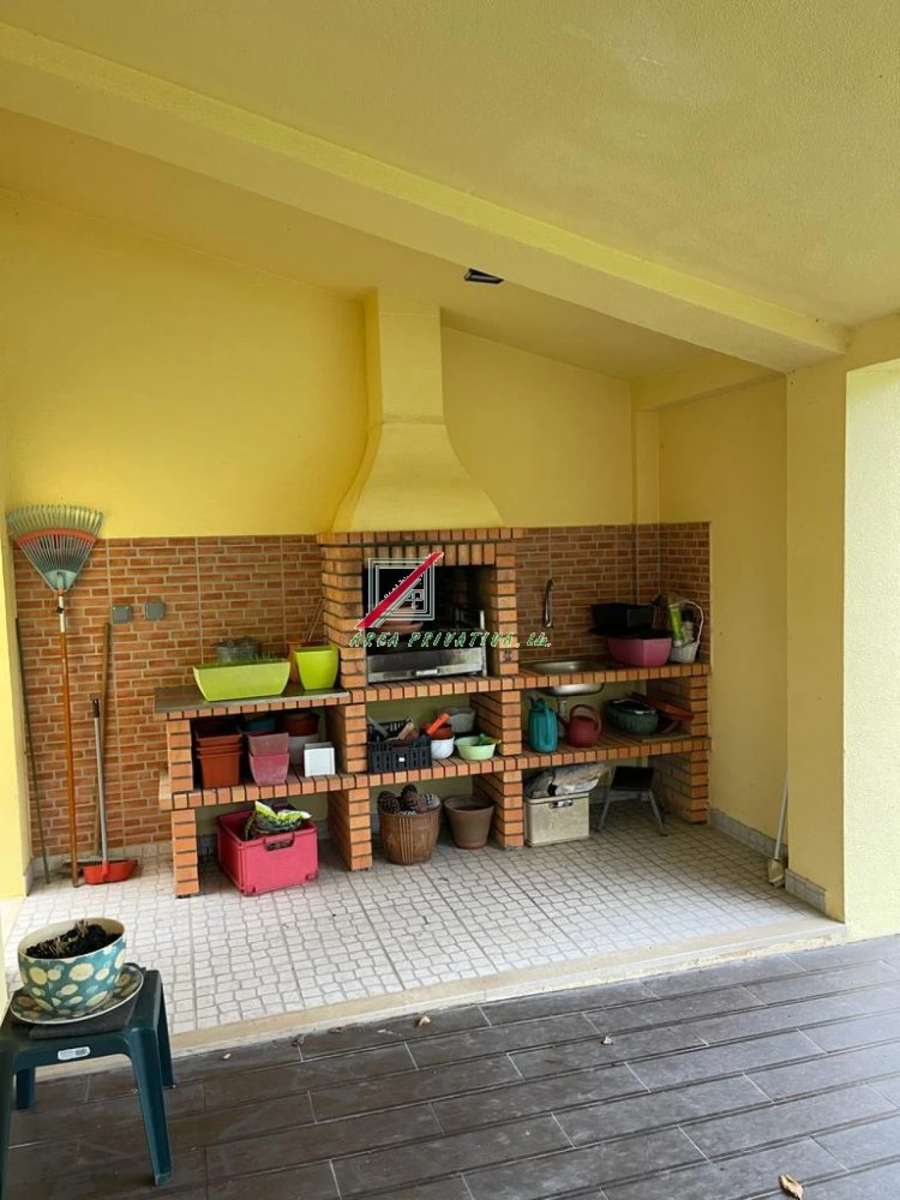 Moradia T5 para Venda em Charneca de Caparica e Sobreda Foto 4