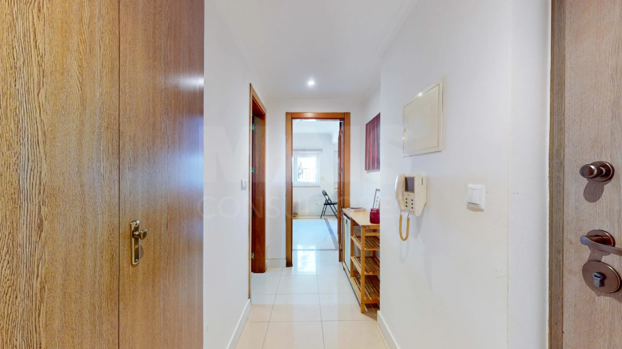 Apartamento para Venda em Costa da Caparica Foto 3