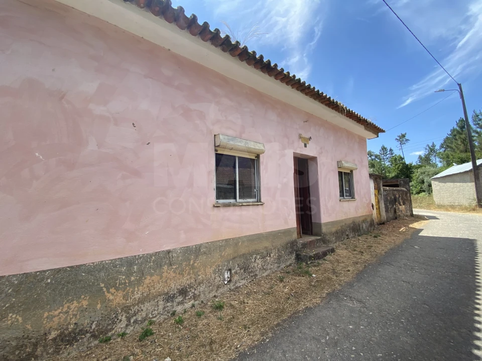 Moradia T1 para Venda em Sarzedo Foto 2