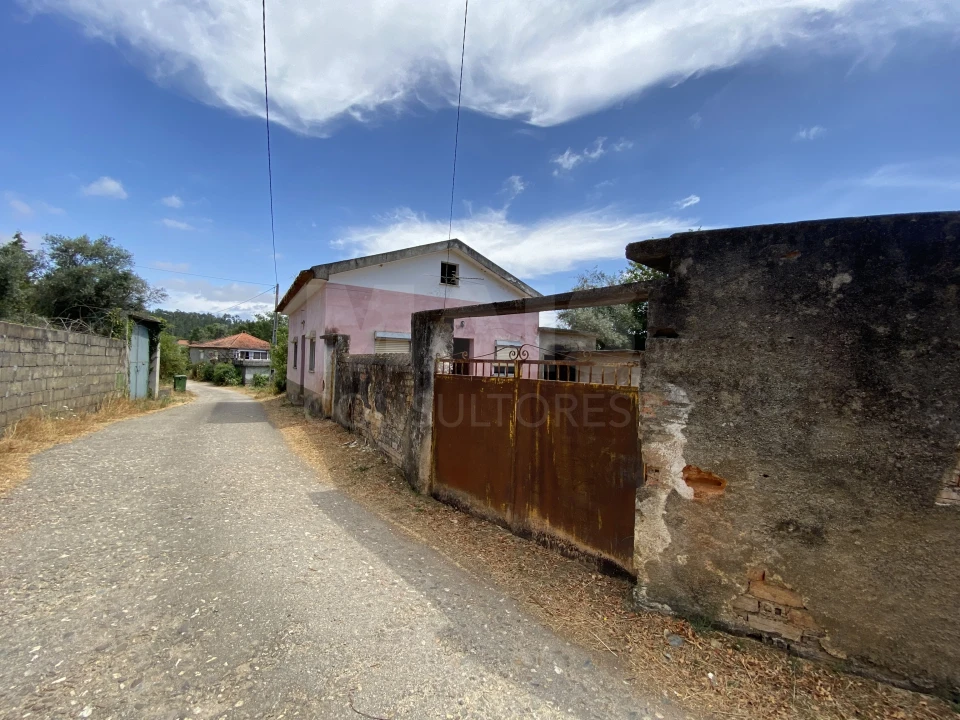 Moradia T1 para Venda em Sarzedo Foto 7