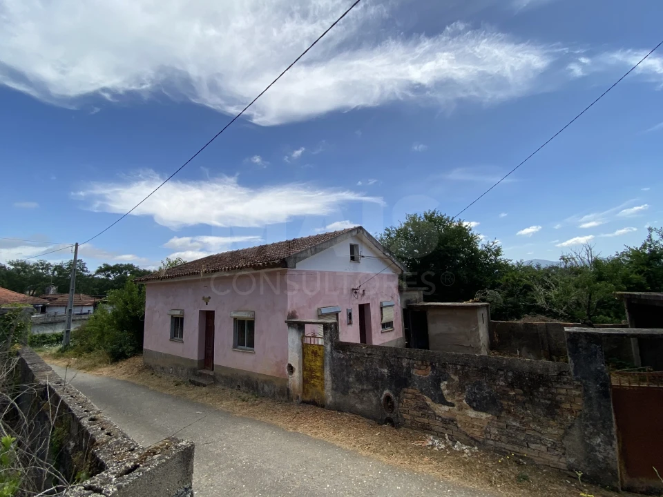 Moradia T1 para Venda em Sarzedo Foto 4