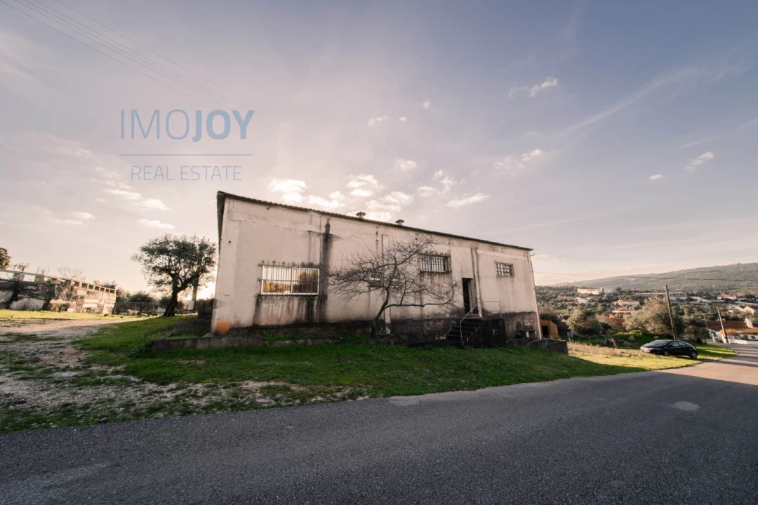 Armazém para Venda em Arrimal e Mendiga Foto 1