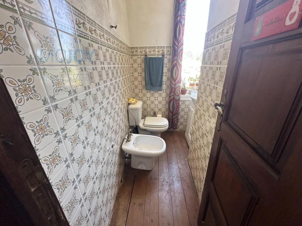 Moradia T6 para Venda em Juncal Foto 10