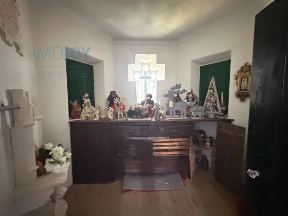 Moradia T6 para Venda em Juncal Foto 11