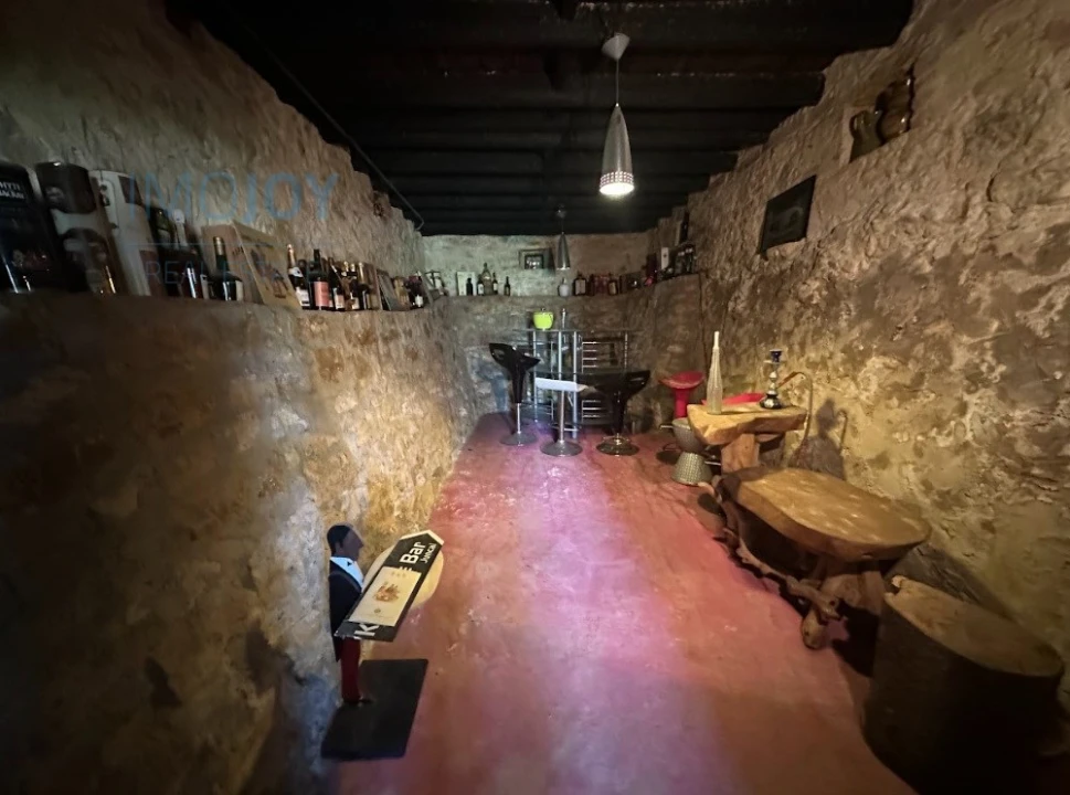 Moradia T6 para Venda em Juncal Foto 22