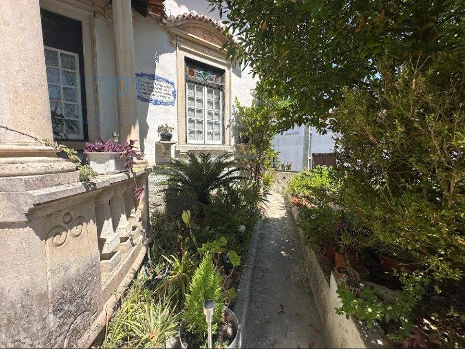 Moradia T6 para Venda em Juncal Foto 23