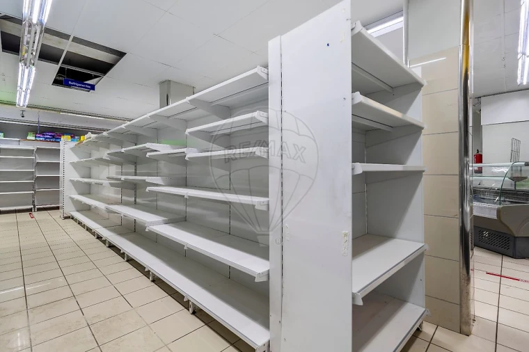 Loja para Venda em Malveira e São Miguel de Alcainça Foto 12