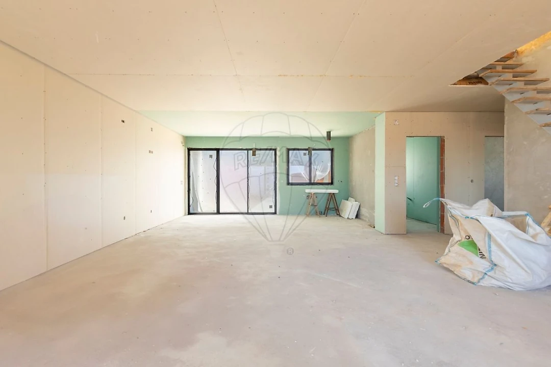 Moradia T4 para Venda em Ramalhal Foto 4