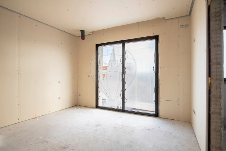 Moradia T4 para Venda em Ramalhal Foto 6