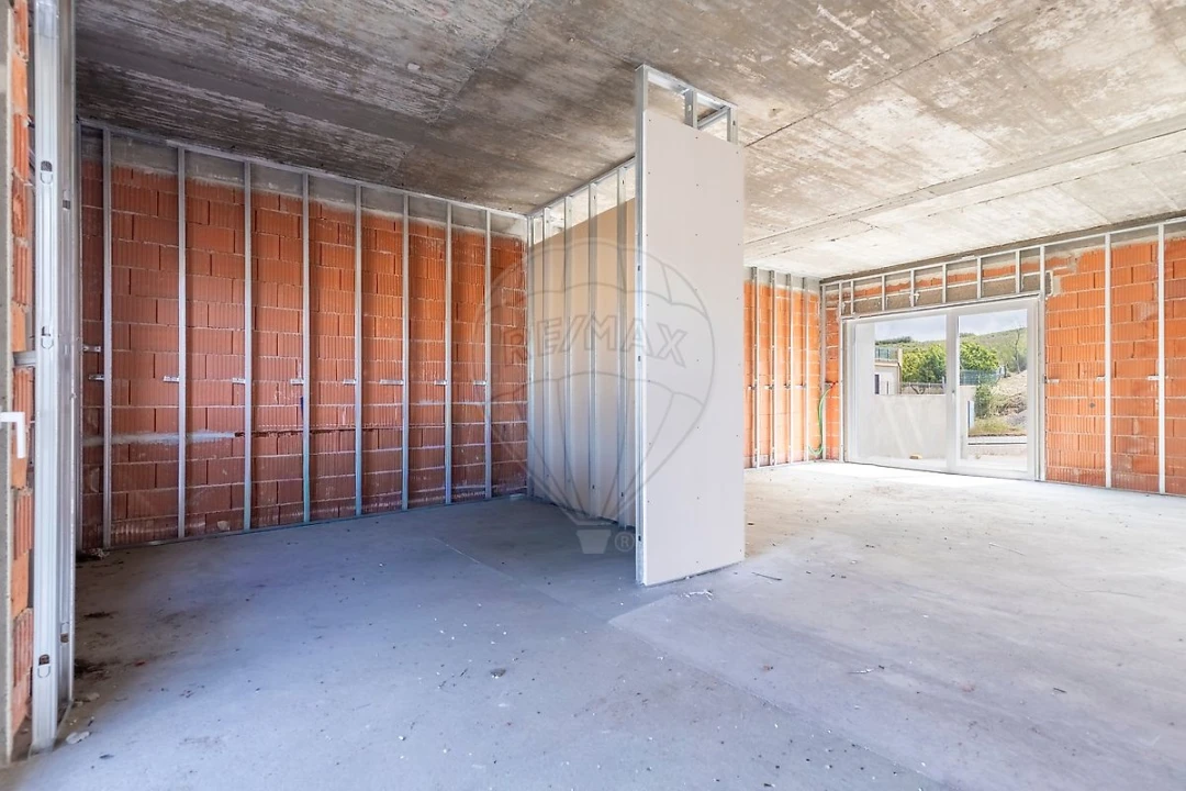 Moradia T4 para Venda em Lourinhã e Atalaia Foto 7