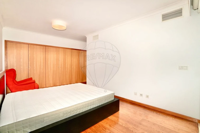 Moradia T4 para Arrendamento em Oeiras e São Julião da Barra, Paço de Arcos e Caxias Foto 29