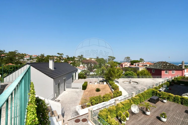 Moradia T4 para Arrendamento em Oeiras e São Julião da Barra, Paço de Arcos e Caxias Foto 35