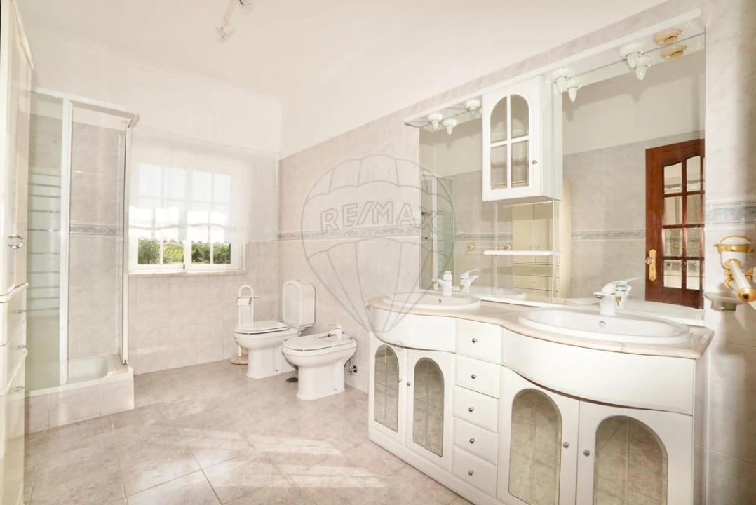 Moradia T5 para Venda em Arruda dos Vinhos Foto 13