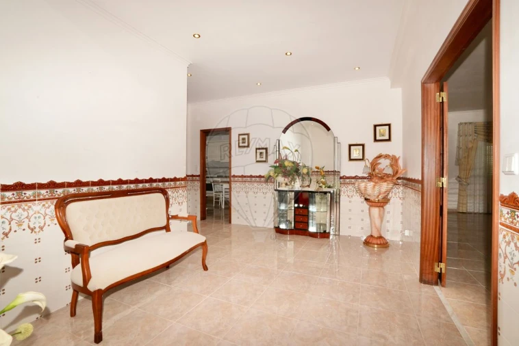 Moradia T5 para Venda em Arruda dos Vinhos Foto 7