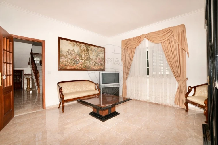 Moradia T5 para Venda em Arruda dos Vinhos Foto 20