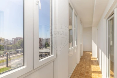Apartamento T3 para Venda em Almada, Cova da Piedade, Pragal e Cacilhas