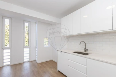 Apartamento T3 para Venda em Almada, Cova da Piedade, Pragal e Cacilhas