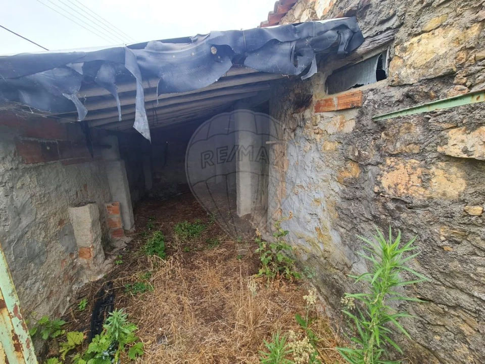 Armazém para Venda em Amendoa Foto 10