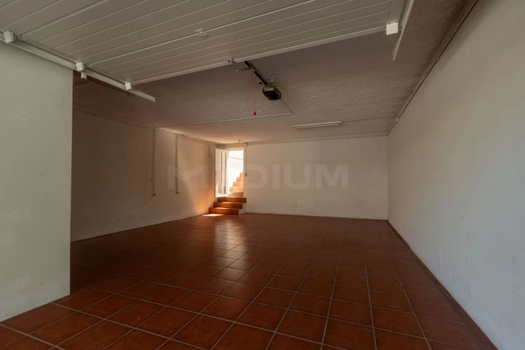 Moradia T4 para Venda em Oliveira (São Mateus) Foto 22