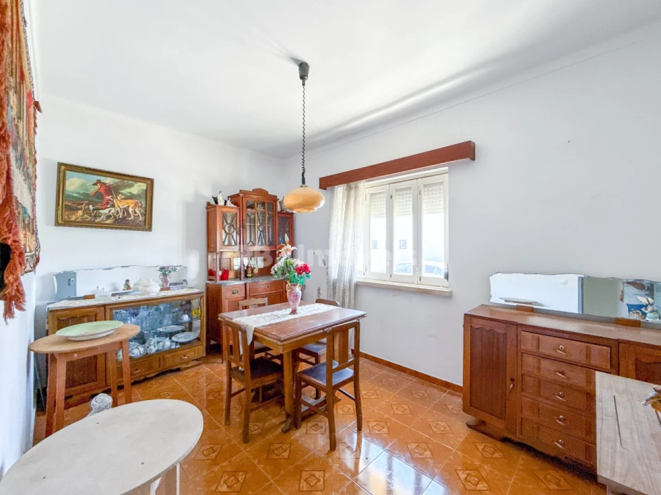 Moradia T3 para Venda em Tramagal Foto 7