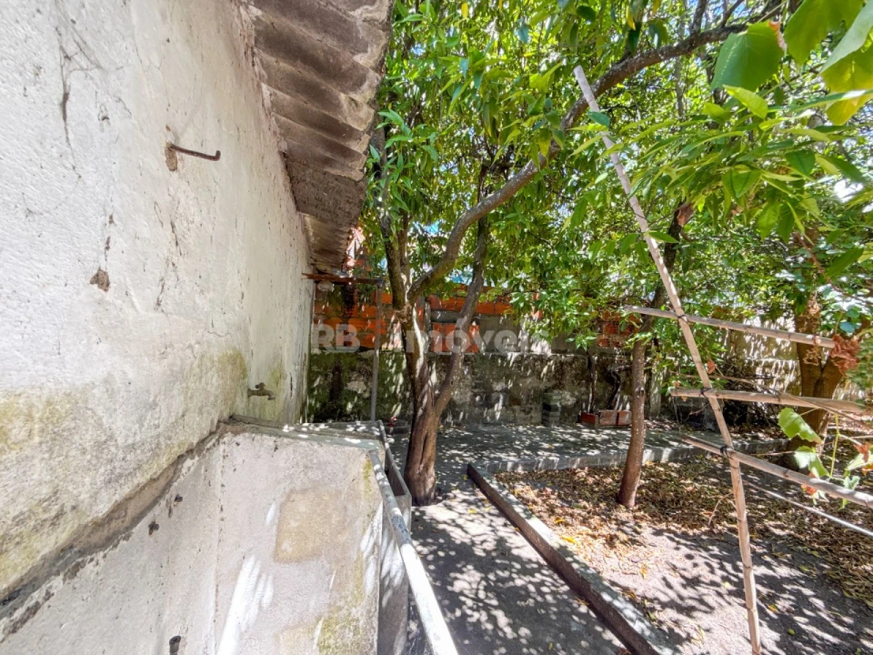 Moradia T3 para Venda em Tramagal Foto 42