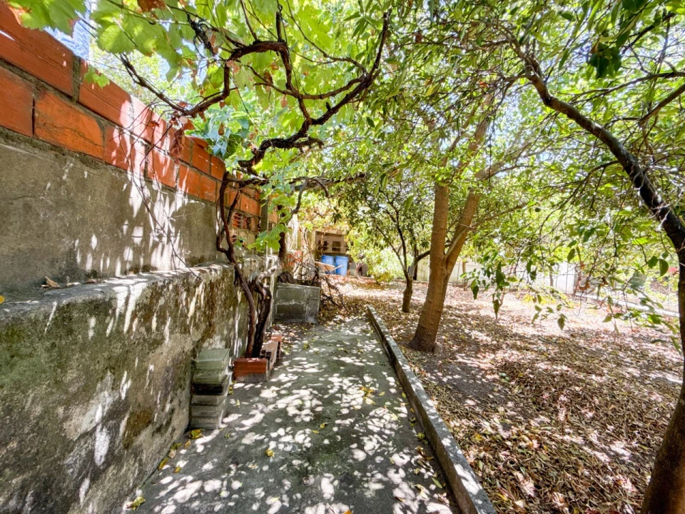 Moradia T3 para Venda em Tramagal Foto 40