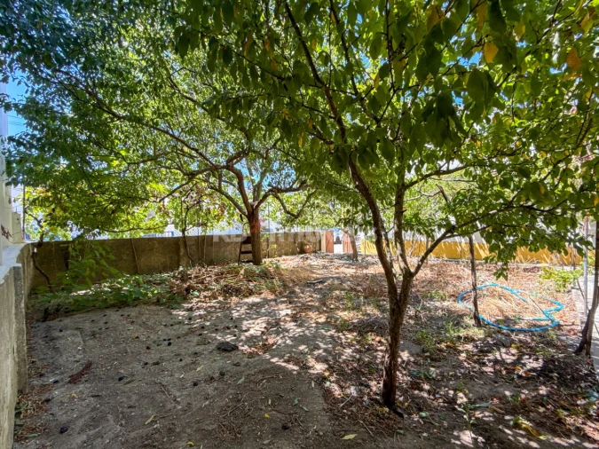 Moradia T3 para Venda em Tramagal Foto 44